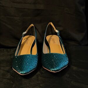 JRenee Emerald Green Satin Slingback Women's Shoes 13M